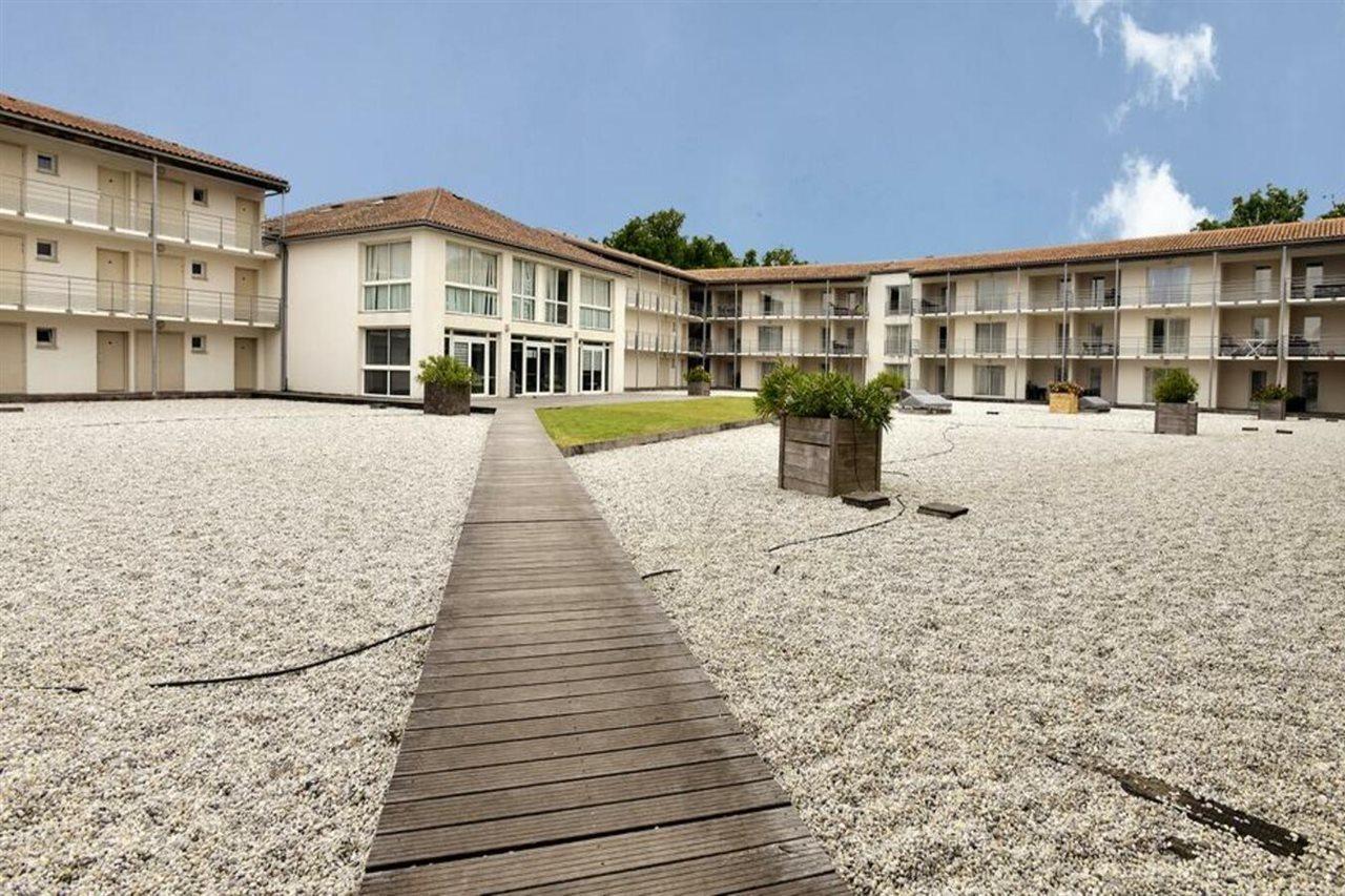 Vacanceole - Le Domaine Du Chateau - La Rochelle / Ile De Re Лагор Экстерьер фото